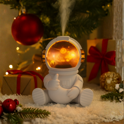 Astronaut Humidifier